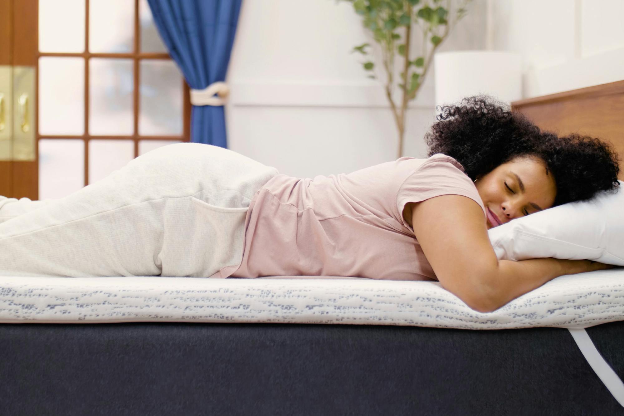 Mattress topper for side, back & stomach sleepers